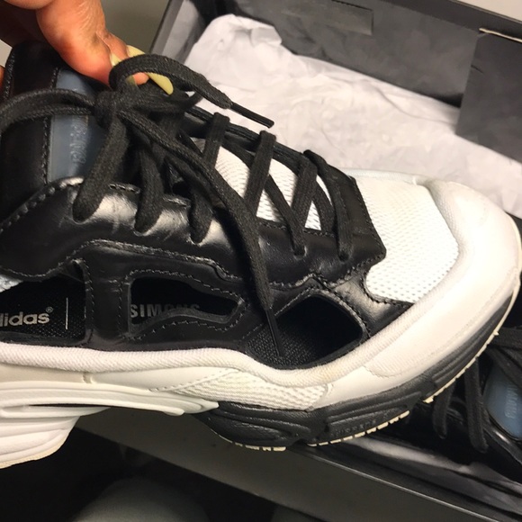 RAF Simmons ozweego - Picture 8 of 12